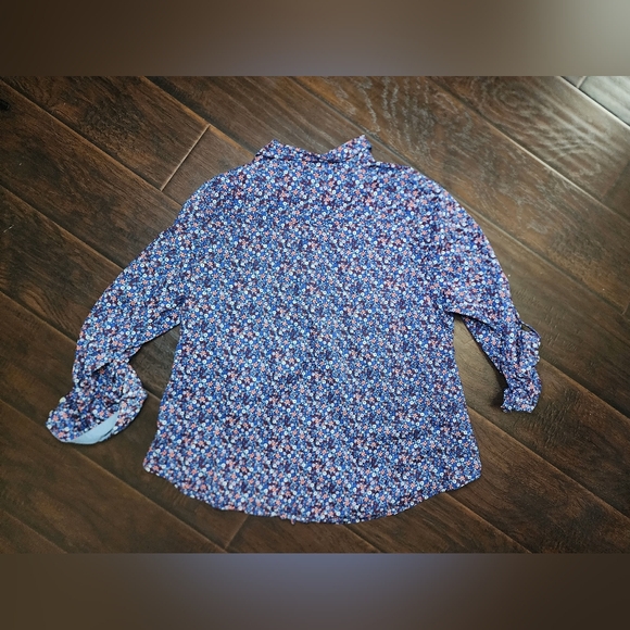 St Johns Bay Womens Floral Button Up Collared Top - Picture 9 of 10